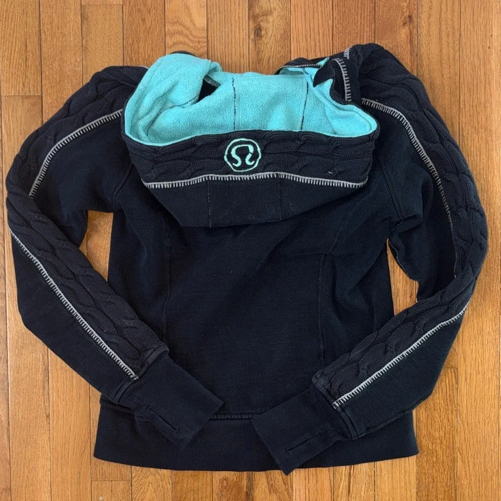 Lululemon Scuba Zip Jacket Size 8 Sweatshirt